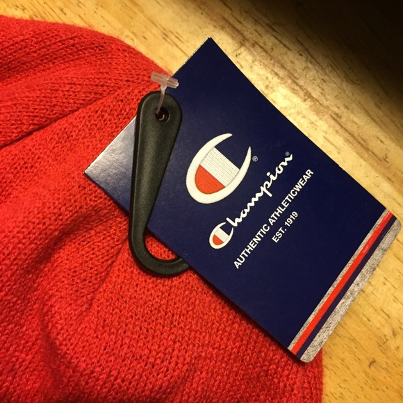 Champion Beanie Hat Red Black - Picture 4 of 5